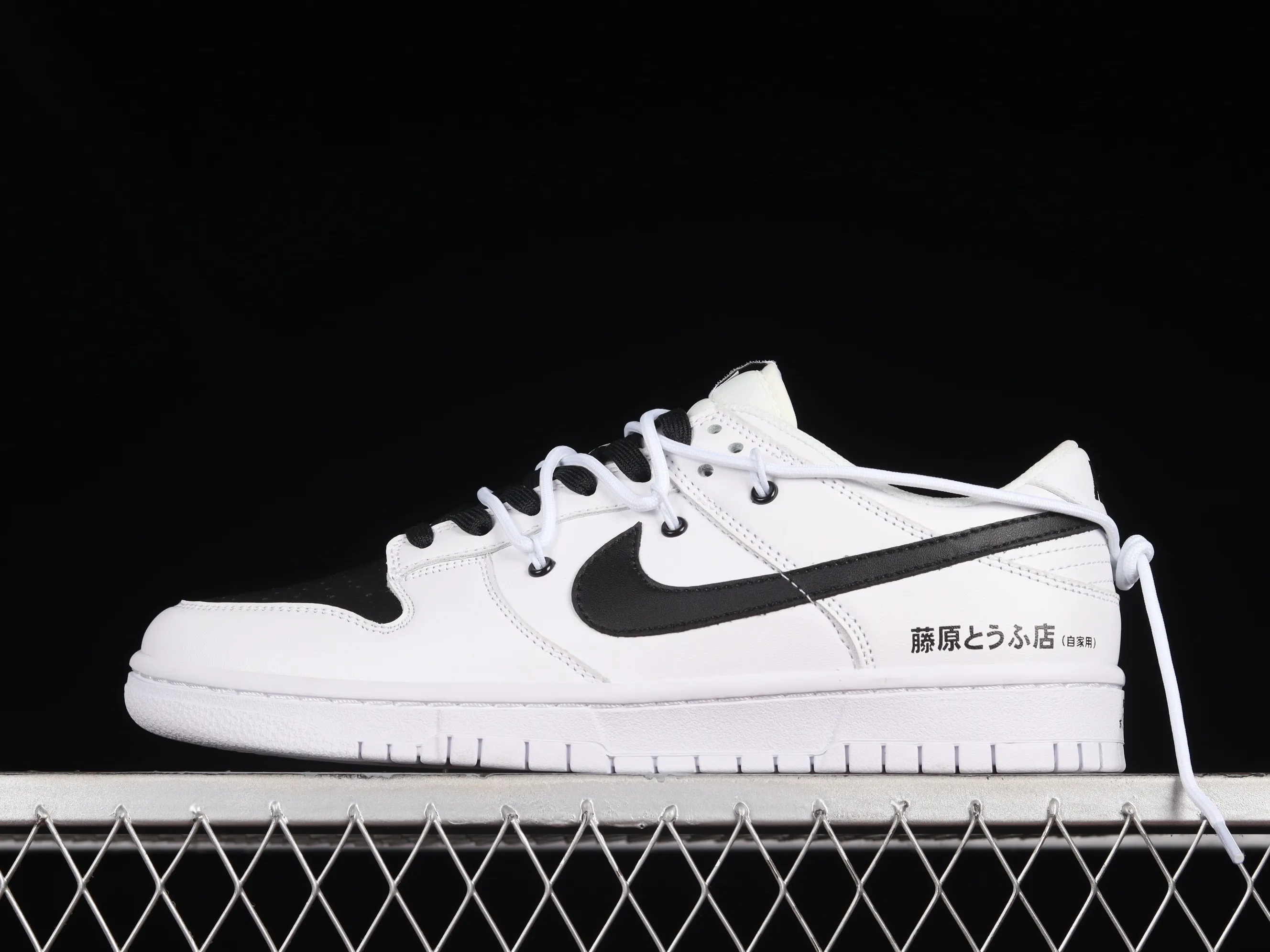 All Categories Nk SB Dunk Series Nk SB Dunk Low Low-top sneakers Nk SB Dunk Low "AE86" Initial D Customized collaboration SB low-top sports and leisure sneakers DD6188-101